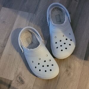 Crocs Baby Blue with Fleece Lining Size 9 Women Or 7 Men